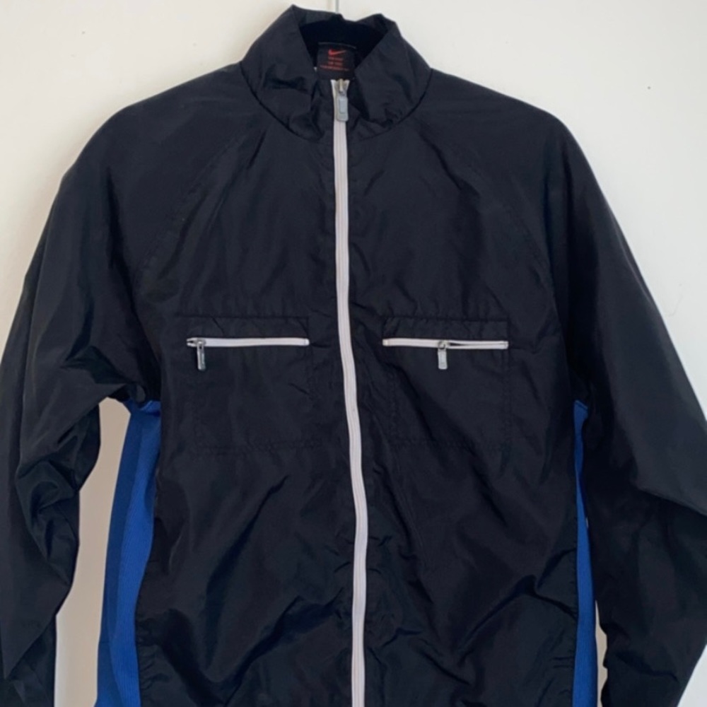 Nike windbreaker